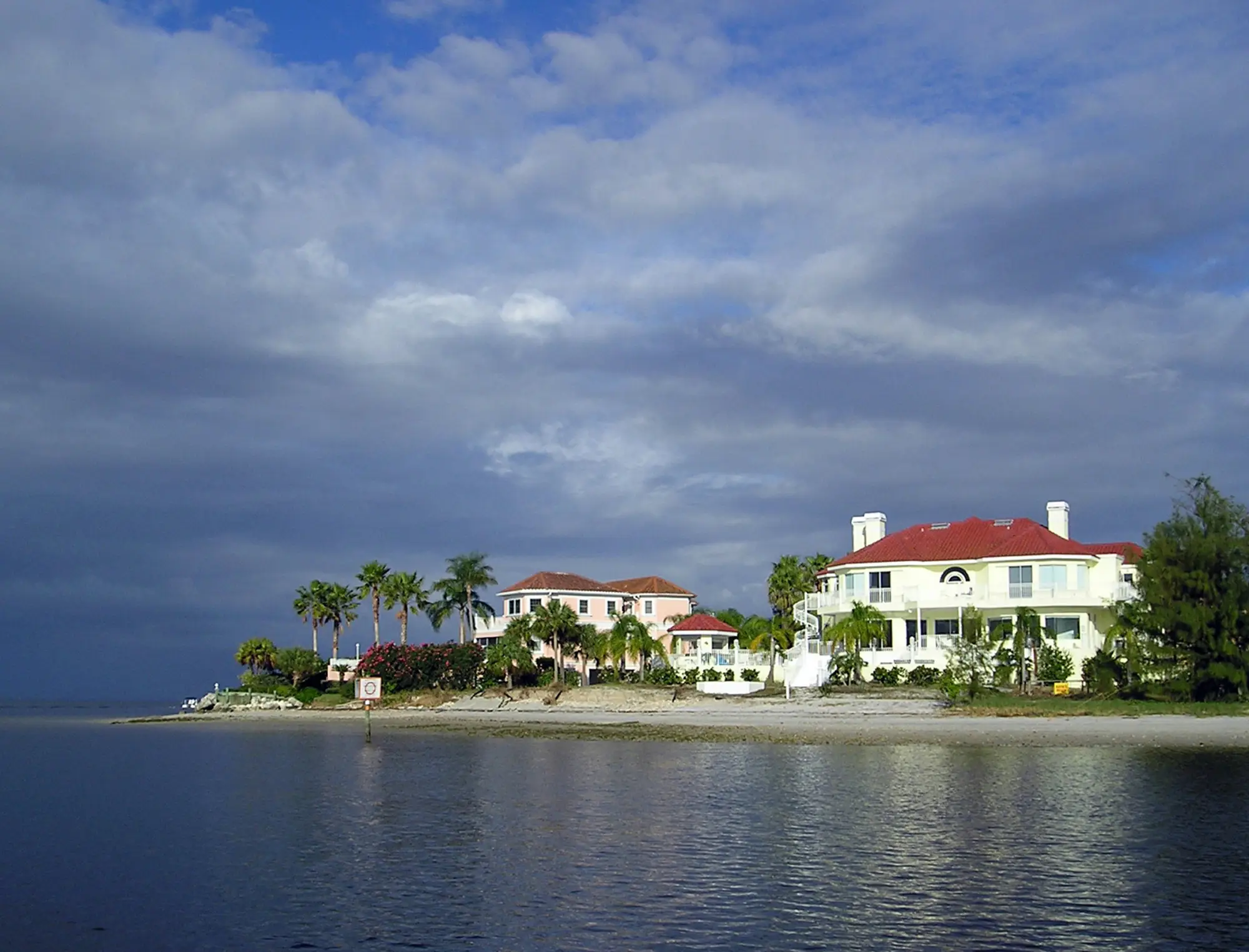 Apollo Beach, FL Waterfront Real Estate
