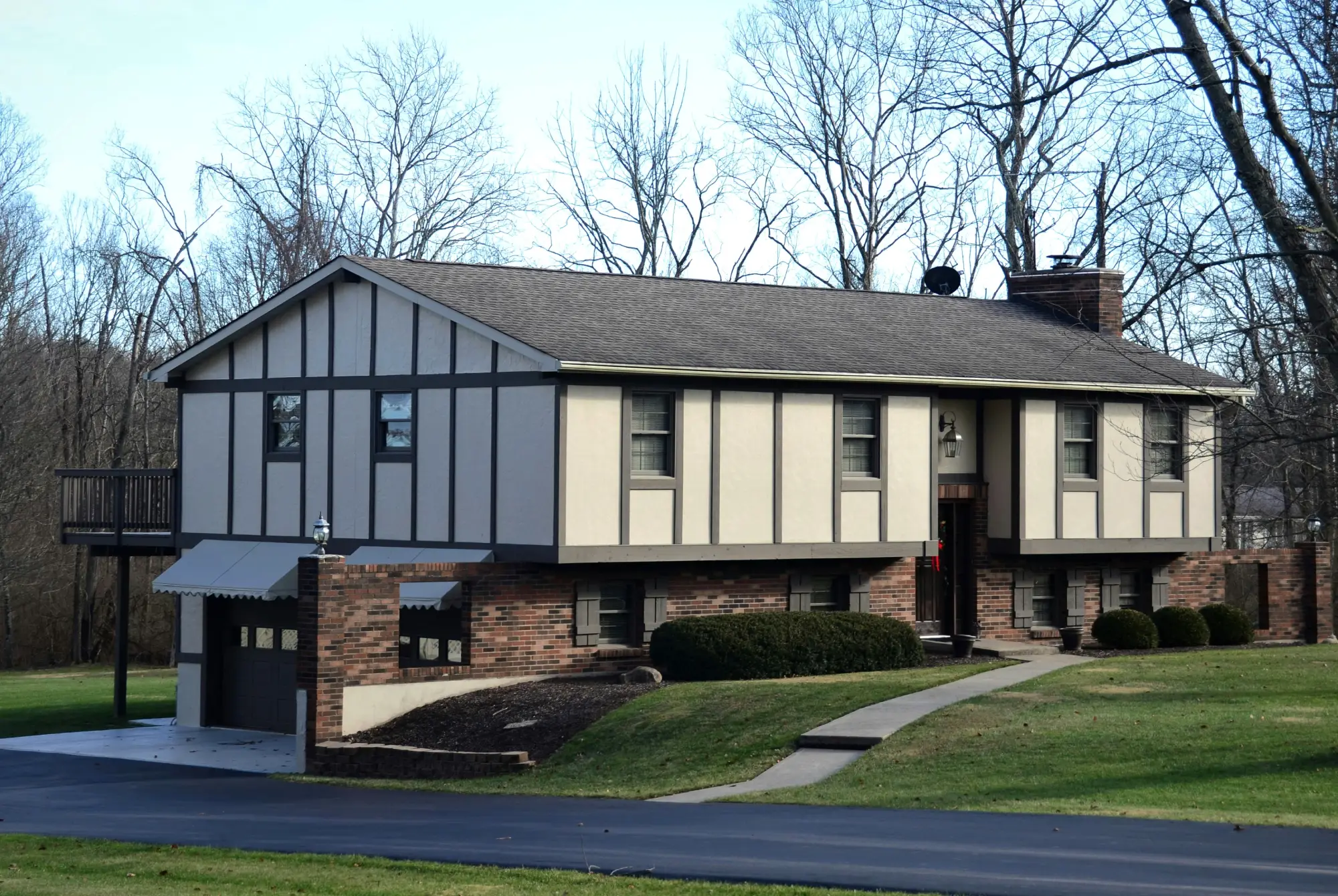 Poplar Grove, IL Waterfront Real Estate