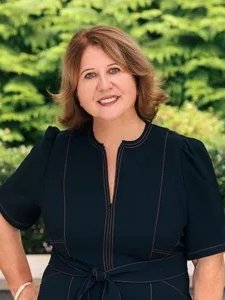 photo of Connie Liappas