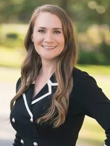 photo of Emily Schmitt