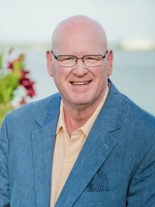 photo of Jim Henning