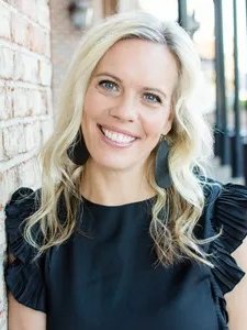 photo of Kelly Perkins
