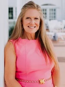 photo of Kristin Parella