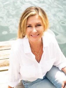photo of Sarah Garza