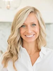 photo of Shelby Florenz